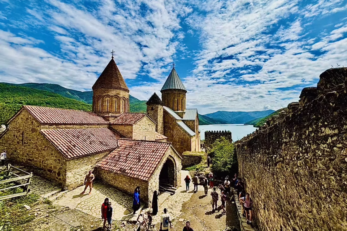 Ananuri Fortress